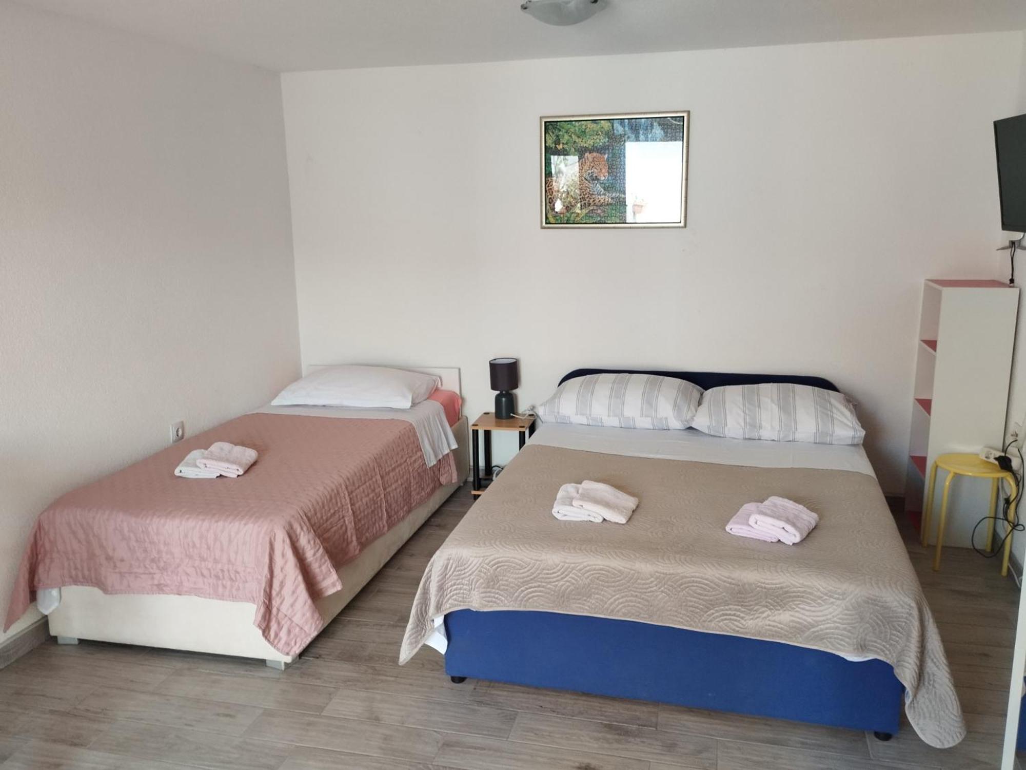 Apartment Tina 特罗吉尔 客房 照片